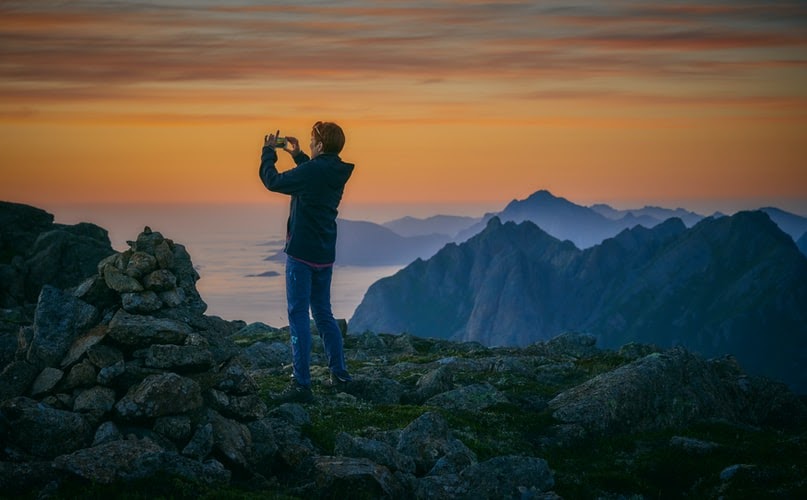 Best Camera Apps to Take Your Hiking Photos to the Next Level